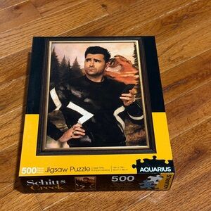 Aquarius Schitt's Creek 500-Piece Jigsaw Puzzle - Black & Yellow Artwork